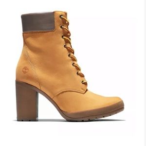 Timberlande WOMEN’S CAMDALE CHUNKY HEEL BOOTS